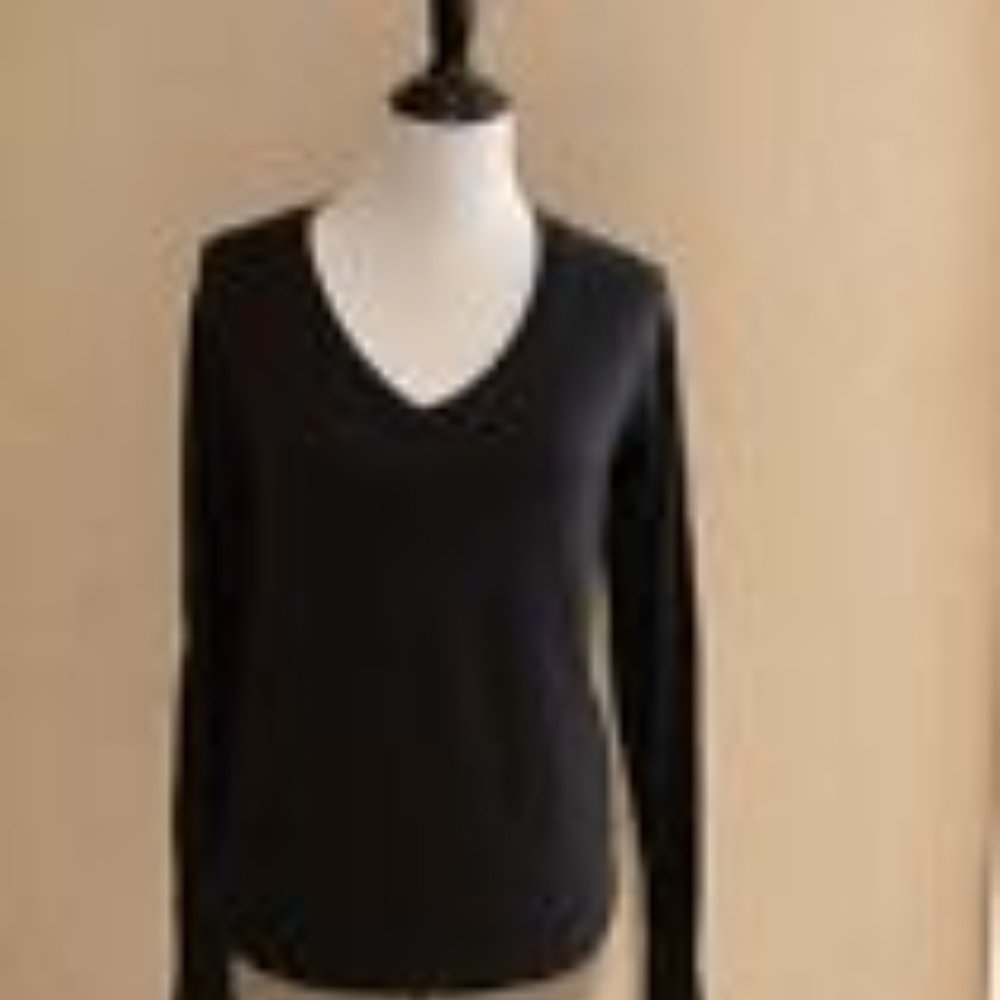Athleta Women's Long Sleeve Ruched Black Fastest Track Shirt Size Small V-neck